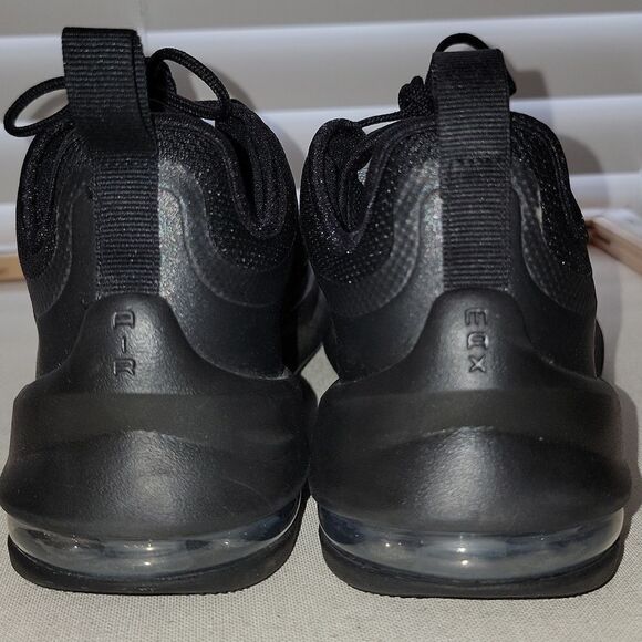 Nike Air Max Axis Triple Black Trainer Shoes AH5222-008 Size 7Y Womens 8.5 - Picture 4 of 14